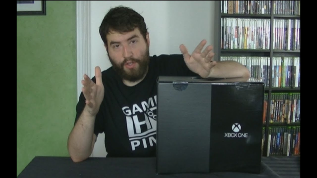 UnBoxing - Microsoft XBox One Day One Edition - Adam Koralik