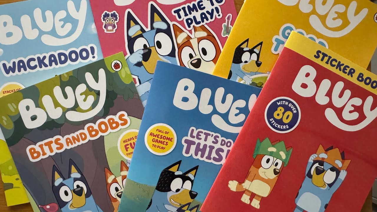 Набор книжек-игрушек с наклейками Bluey для детей и малышей