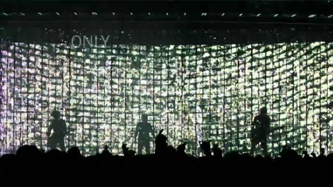 01. The Moment Factory Making-Of - This One Is On Us presents 
