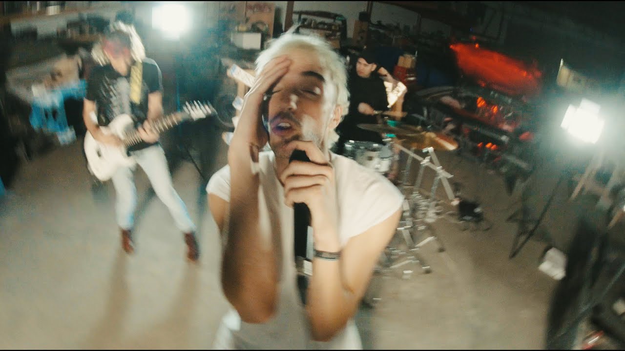 HALLOWEEN - MARCOO (Vídeo Oficial)
