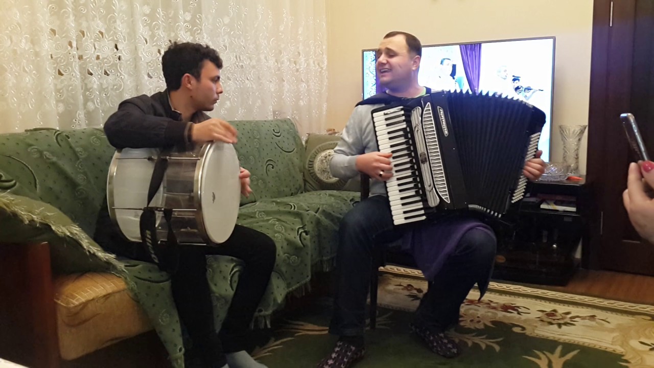Ансамбль 