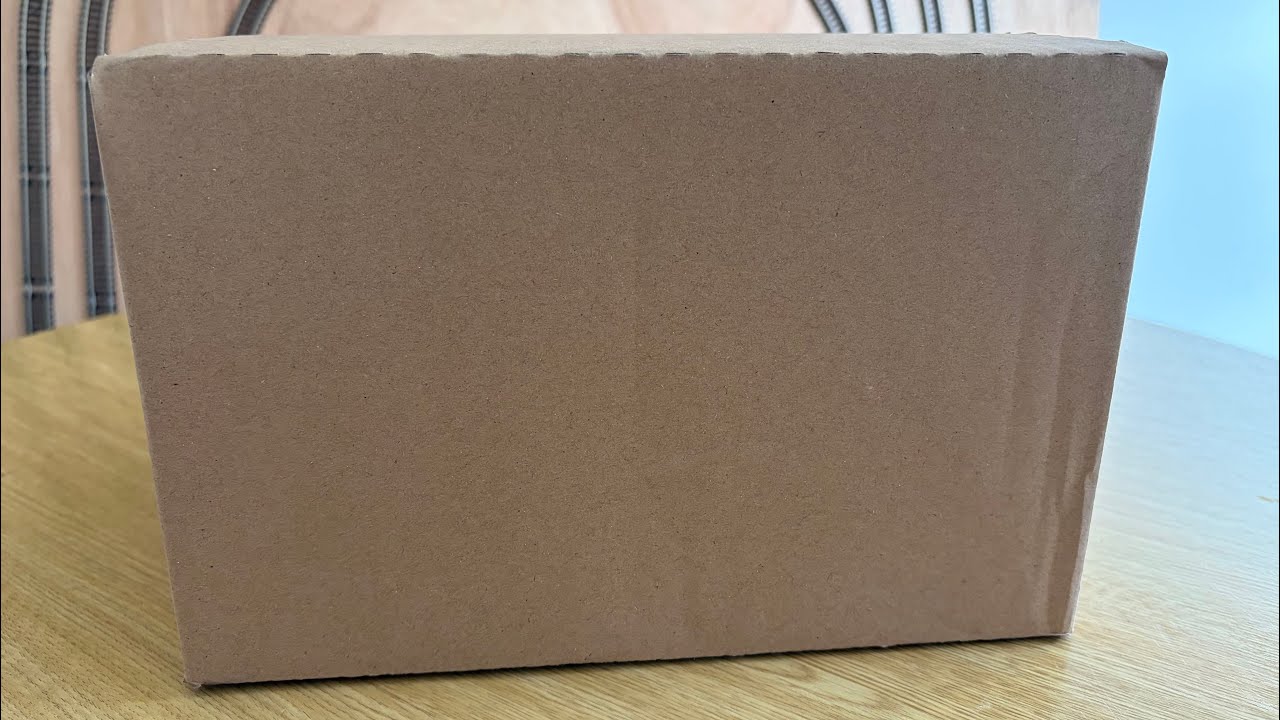 What&rsquo;s in the box 23? 📦 #tt120 #hornby #train #modelrailroad #modeltrains #railway #bits #box 