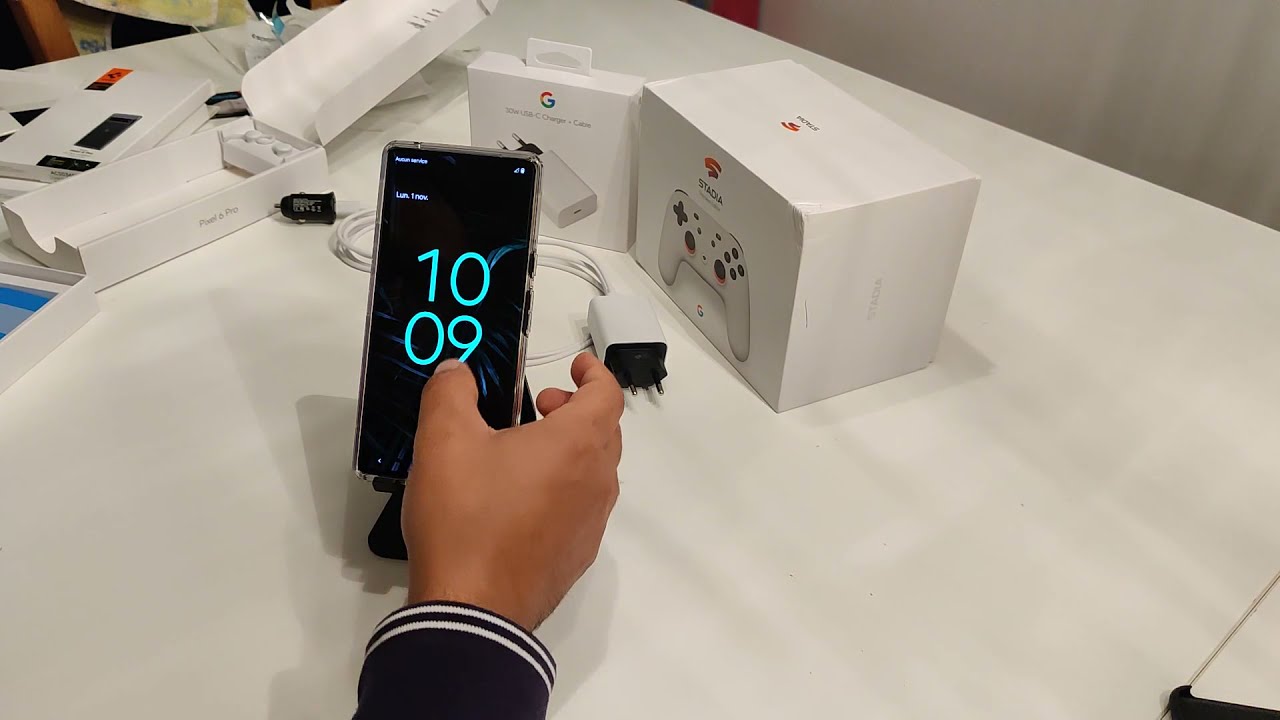 Déballage du GOOGLE PIXEL 6 PRO avec chargeur officiel. Installation du film et de la coque SPIGEN