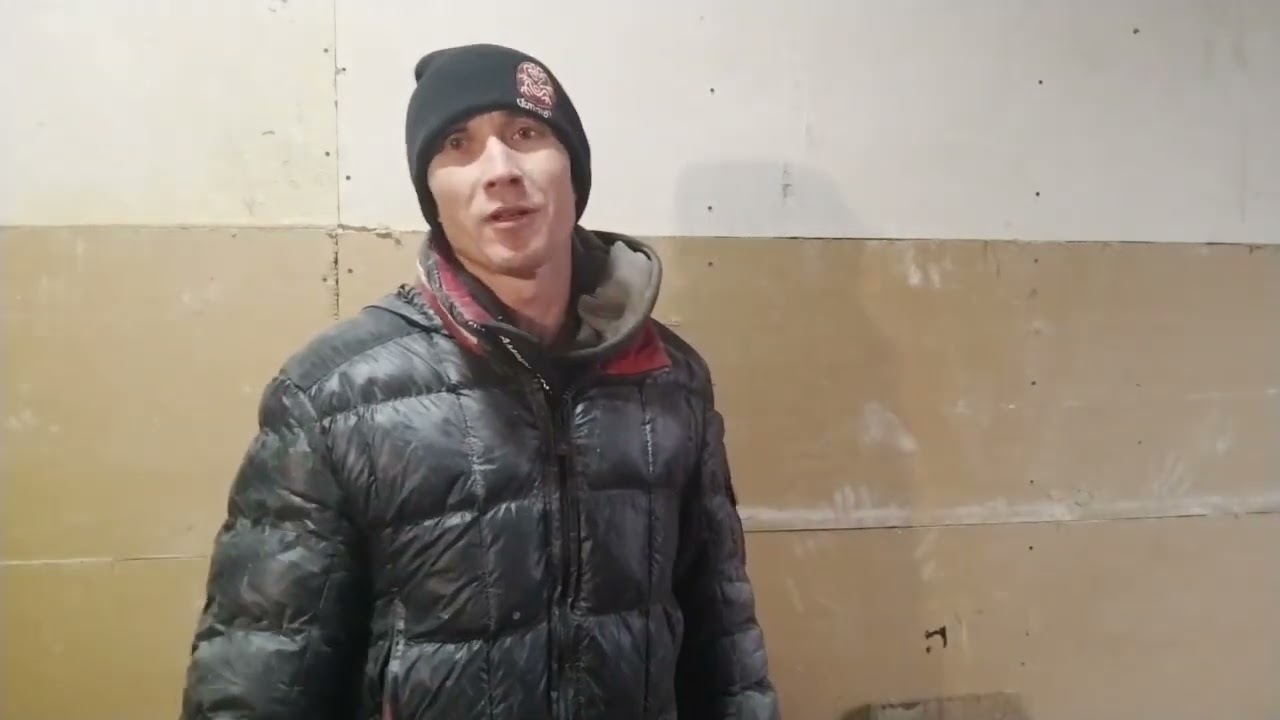 Современный метод утепления стен опилками по каркасу Ларсена 🥵#стройка #утеплениедома #ремонт