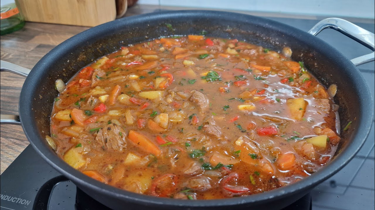 Один из лучших рецептов супа-гуляша в мире! Вкусный суп-гуляш!
