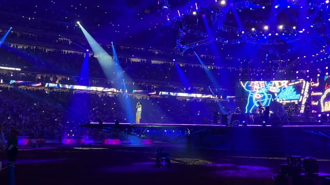 Shaboozey - A Bar Song (Tipsy) Rodeo Houston 2026 NRG Stadium Houston Texas 