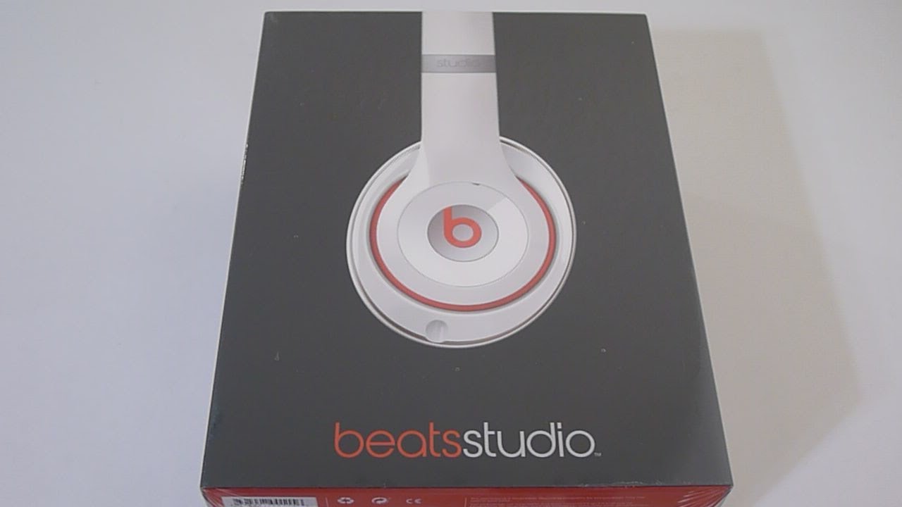 First Look: NEW Redesigned Beats Studio v2 in WHITE unboxing