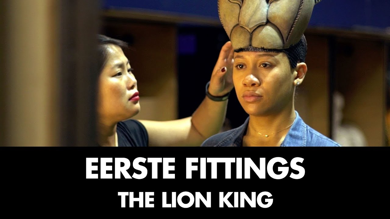 Behind the Scenes: De Eerste Fittings | The Lion King