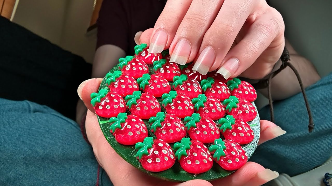ASMR Tapping & Scratching on RED Triggers 🍓 - lofi