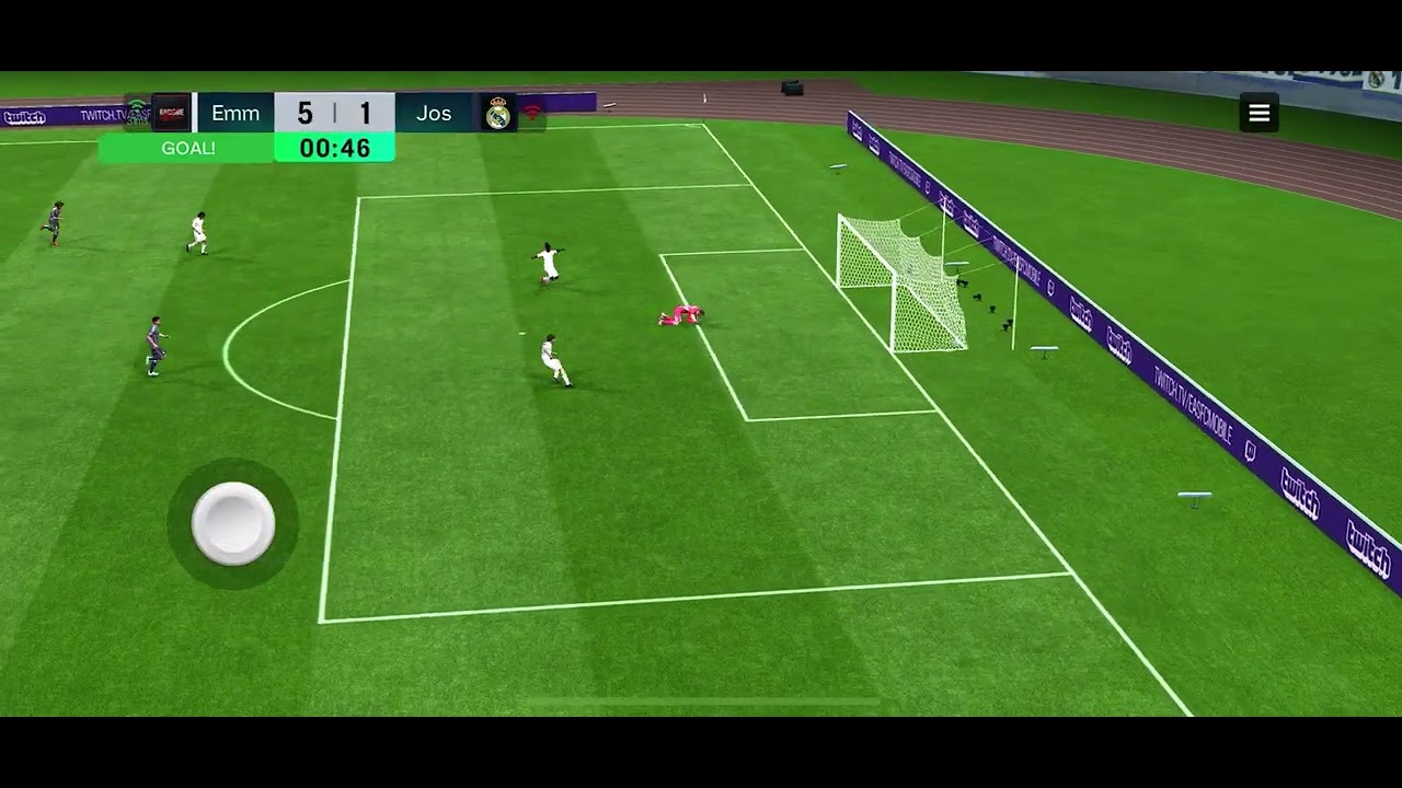 Guys destroying my brother in fc mobile 