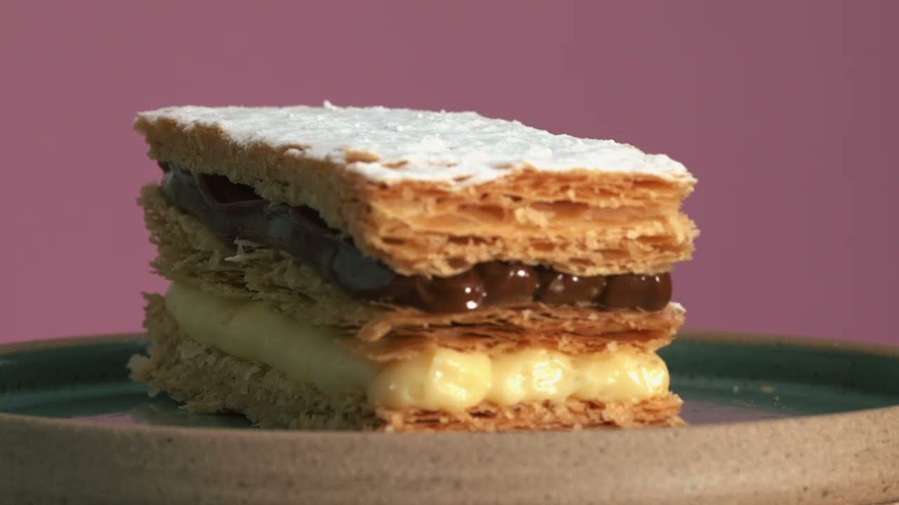 Mil Folhas feito na hora | Mil Confeitaria
