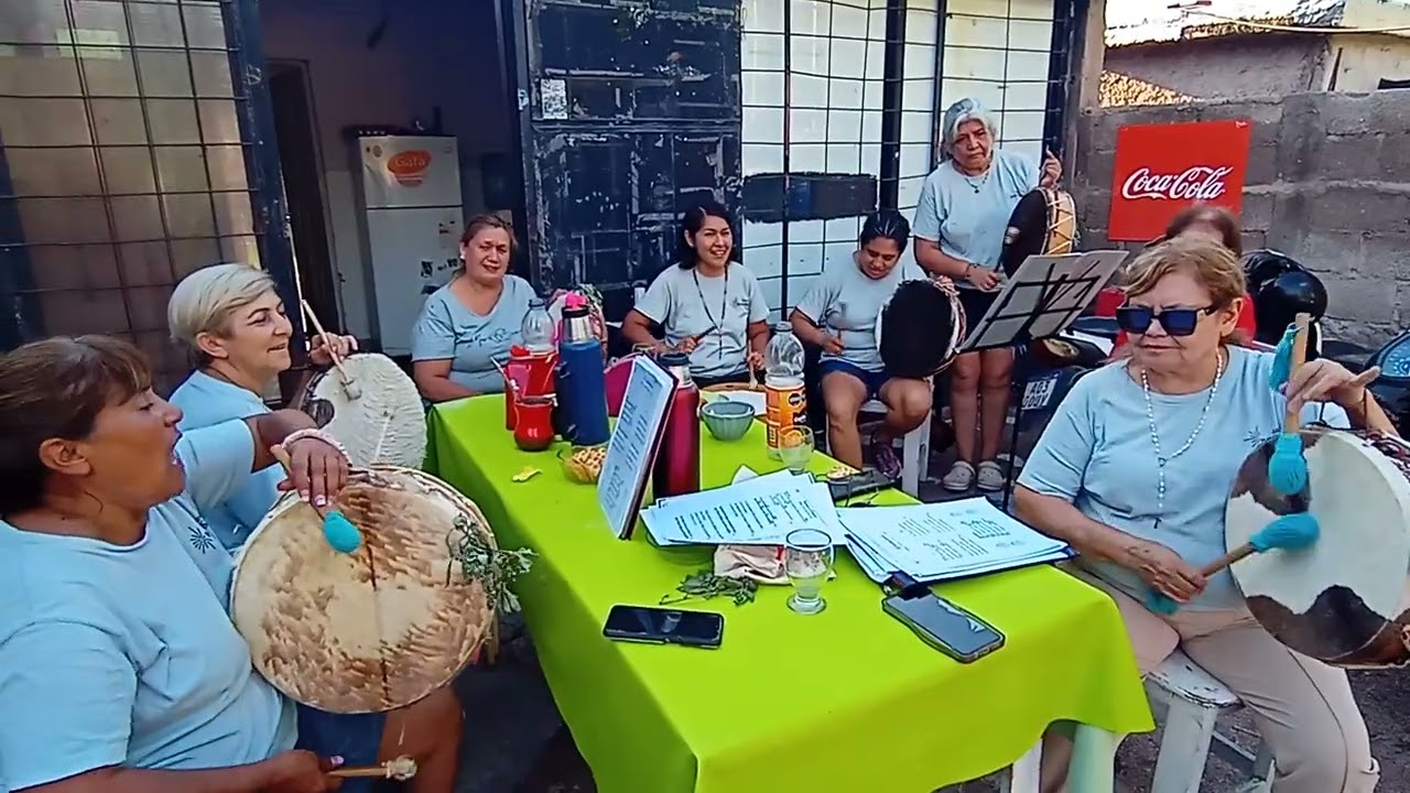 Grupo cantante KAILLAÑUQA
