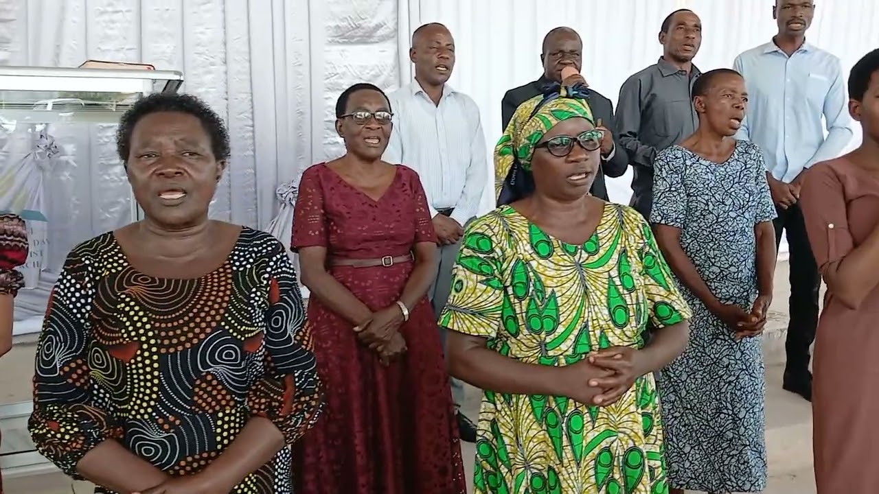 Wodi namba tatu,viwege amo na dorcas choir.