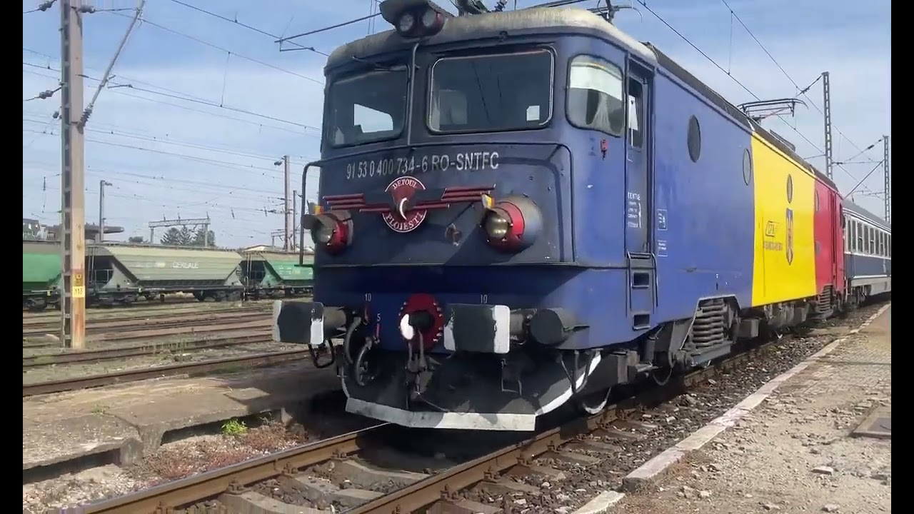EA 734 “Cleopatra” a depoului CF Ploiești cu IR 1691 pleacă din gara Craiova cu un mecanic de gașcă 