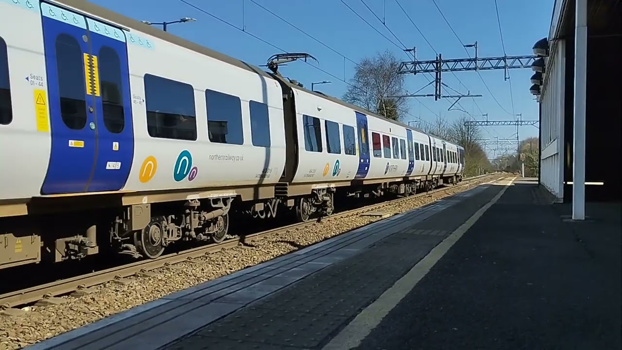Class 331 accelerating very quickly out of Broad Green