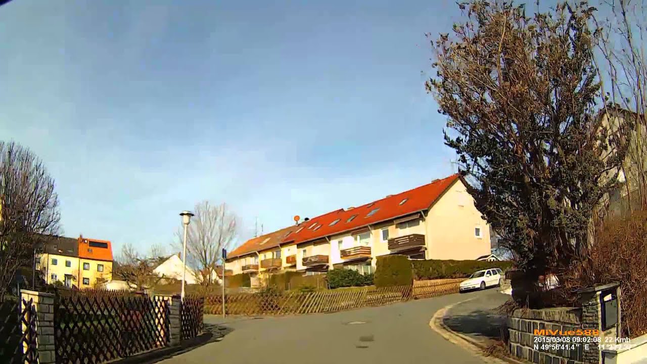 D: Stadt Bayreuth. Fahrt durch den Roten Hügel. März 2015