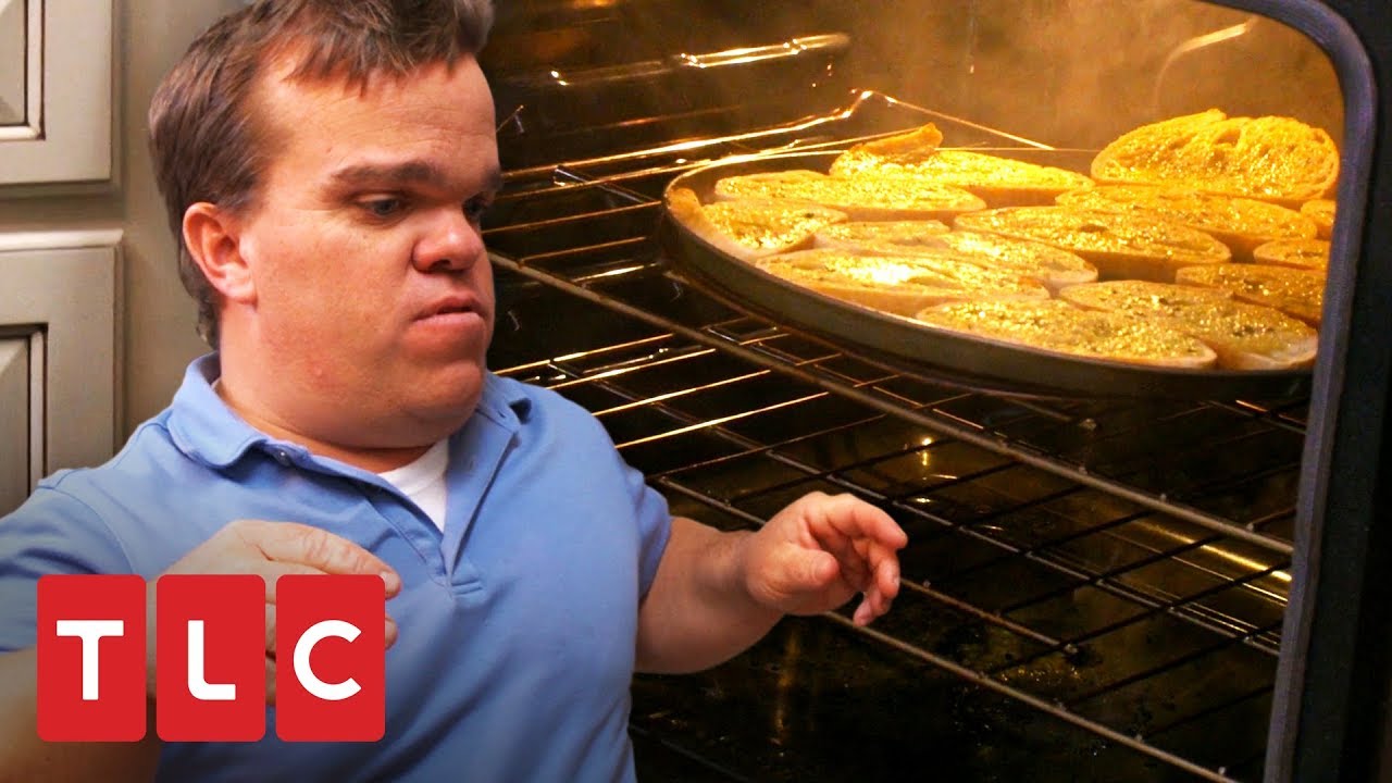 ¡Algo se está quemando en la cocina! | Una gran familia | TLC Latinoamérica
