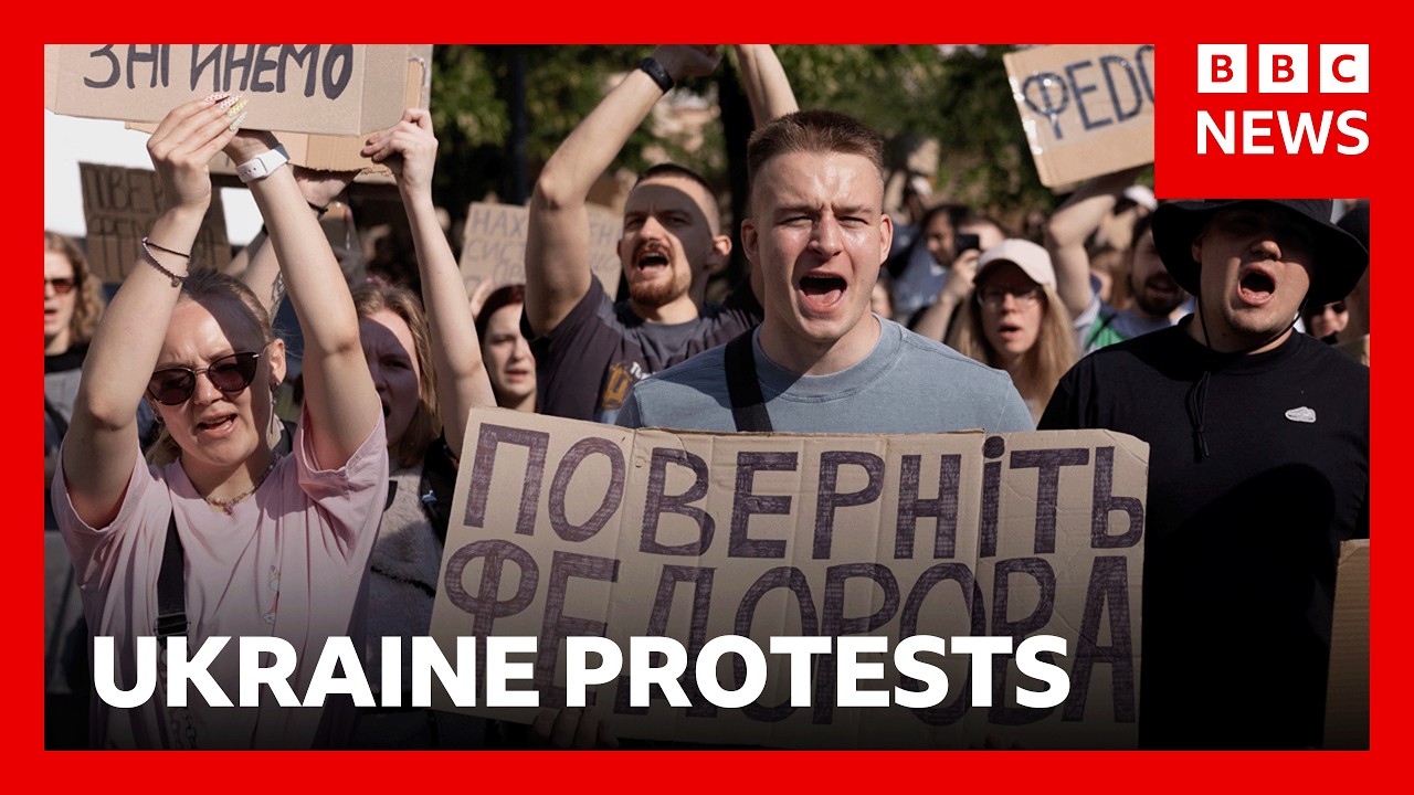 Protests in Ukraine against President Zelensky&rsquo;s removal of defence minister | BBC News