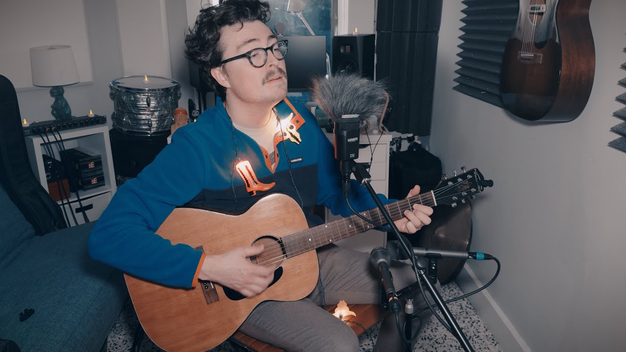 Pretty Paper (Willie Nelson Cover)