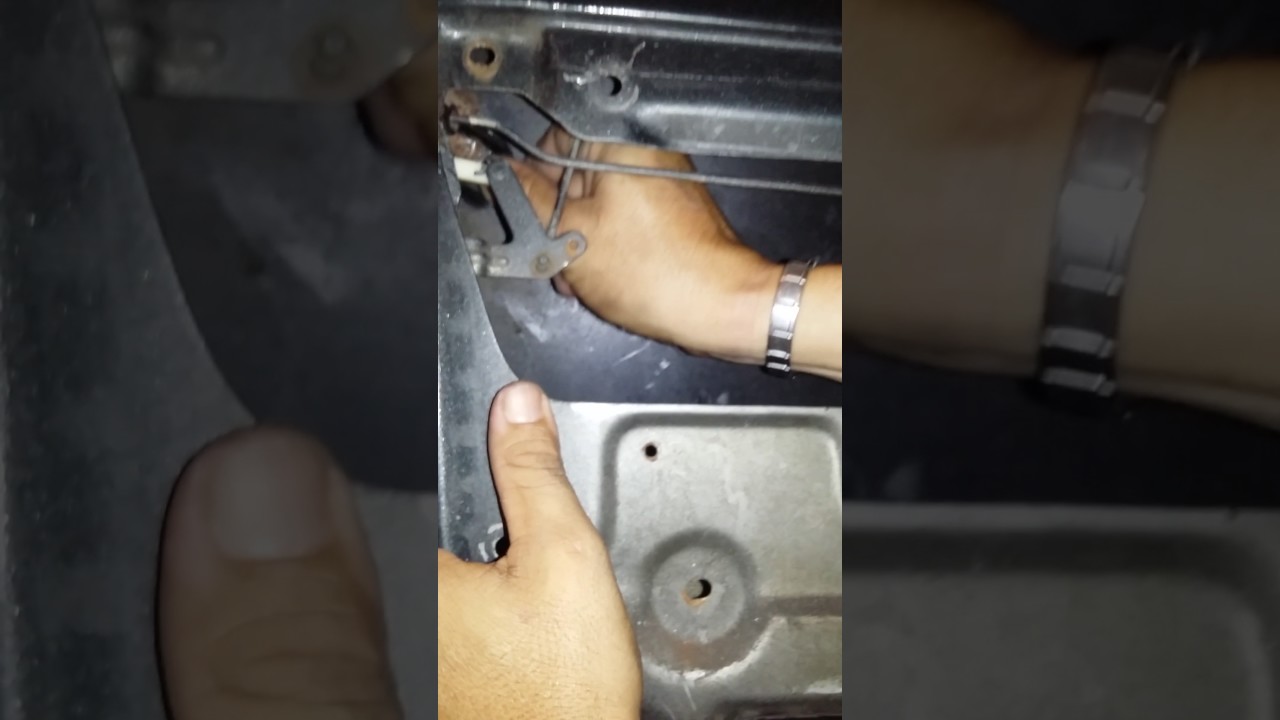 reparando cilindros de portas dianteiras do fiat uno 91 duas portas