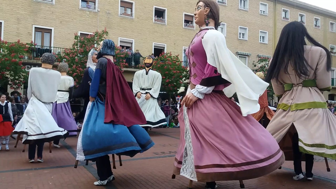 Despedida gigantes de la txantrea 2017 tercera y última parte.