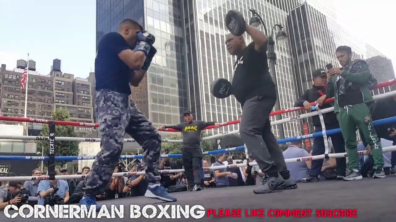SERGIY DEREVYANCHENKO WORKING THE MITTS WITH WORLD CLASS CORNERMAN ANDRE ROZIER @ MSG PUBLIC WORKOUT