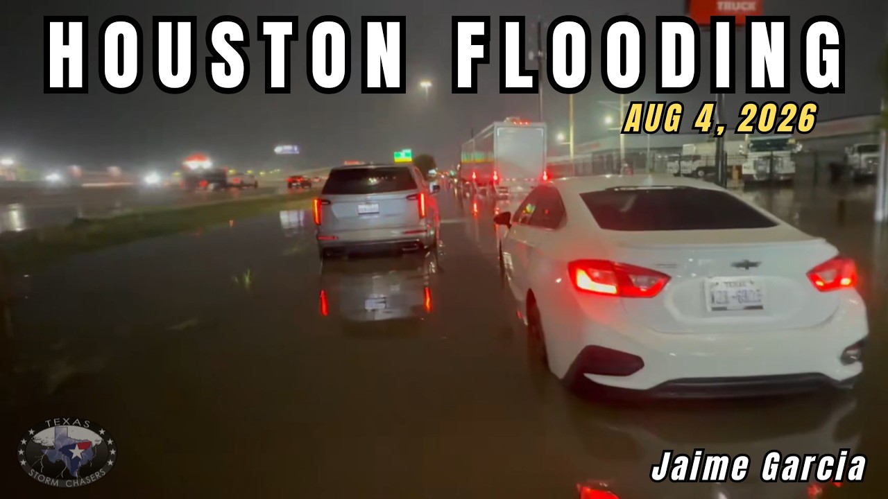 Flooding on North Houston Highways Leaves Many Cars Stranded