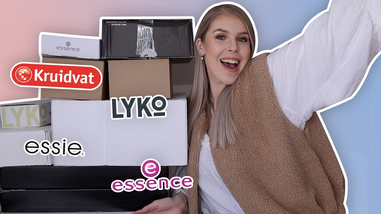 PERSPAKKETJES UNBOXING PARTY  | Make Me Blush