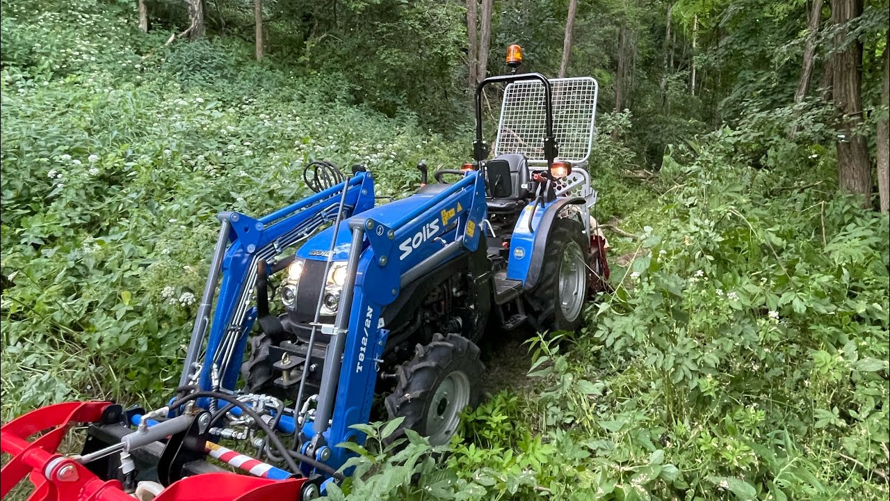 Těžba dřeva malotraktorem Solis 26 s lesním navijákem Tajfun EGV 35 A