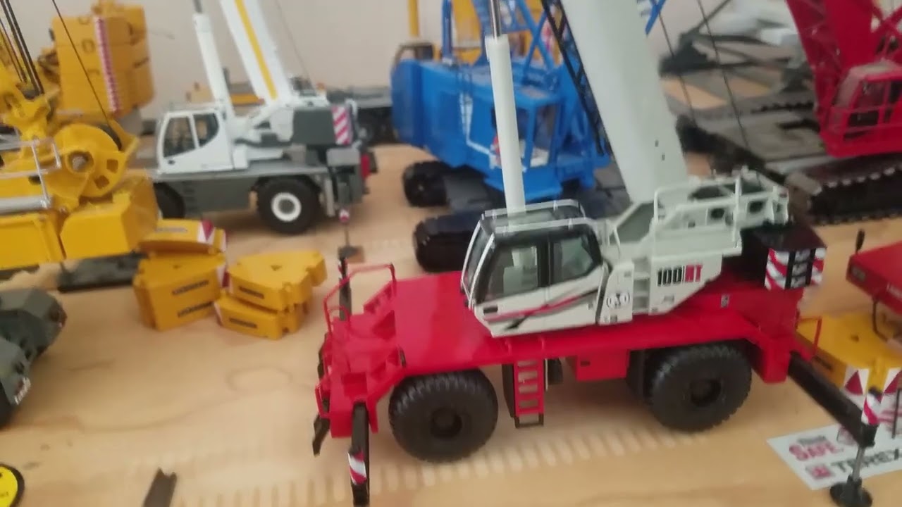 Model crane collection update March 2023