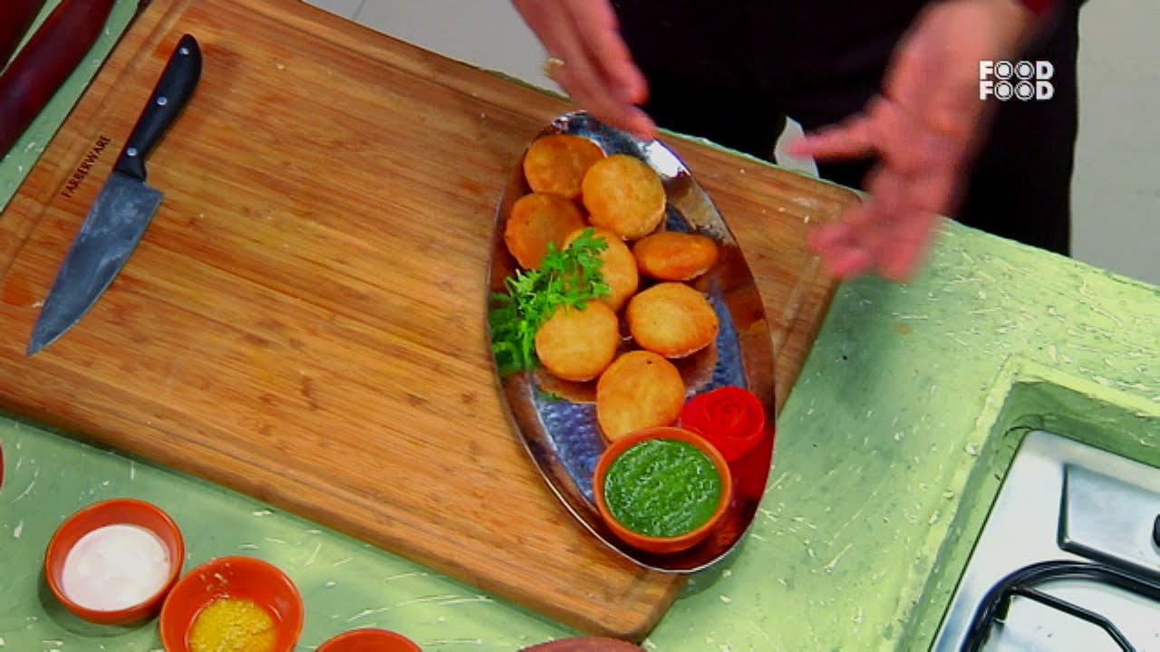 Pyaaz ki kachori - Turban Tadka