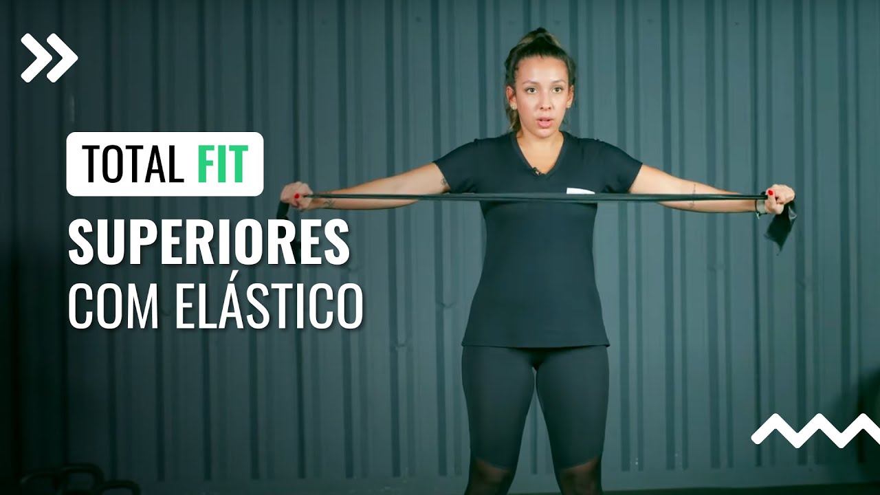 Treino de superiores com elástico