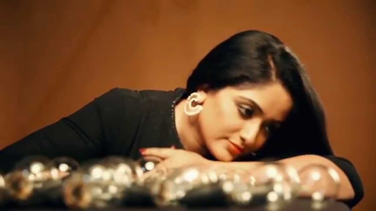 Kavya Madhavan in Vanitha Cover - Making Video
