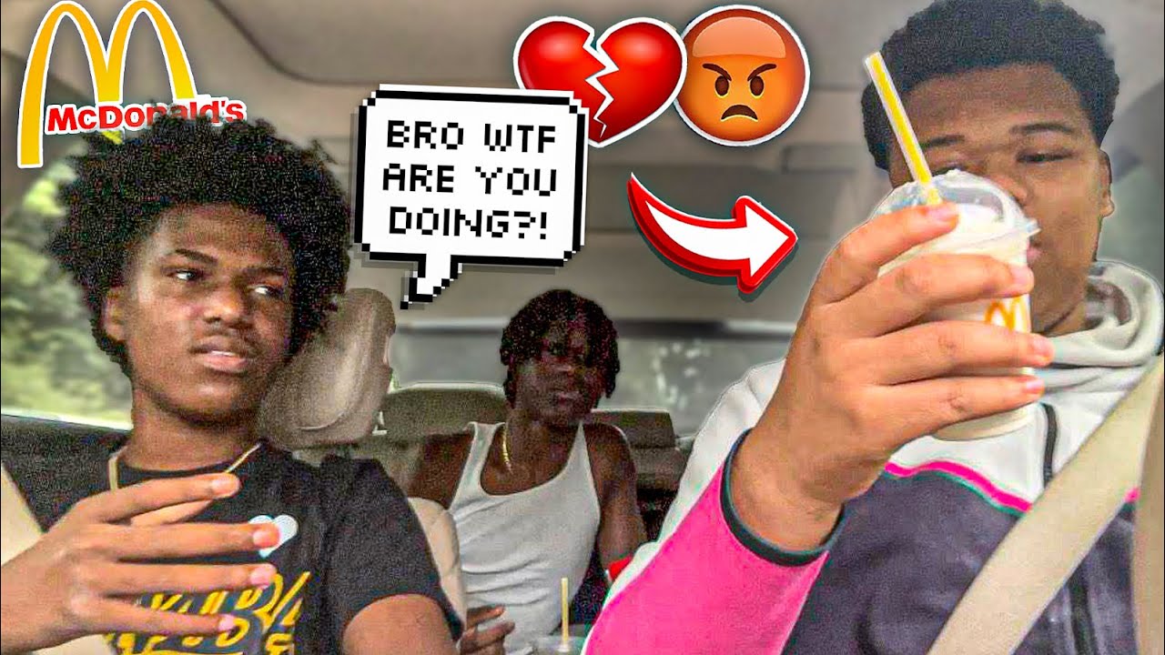 THROWING ROMAN AND JACKSON FOOD OUT THE WINDOW PRANK😱