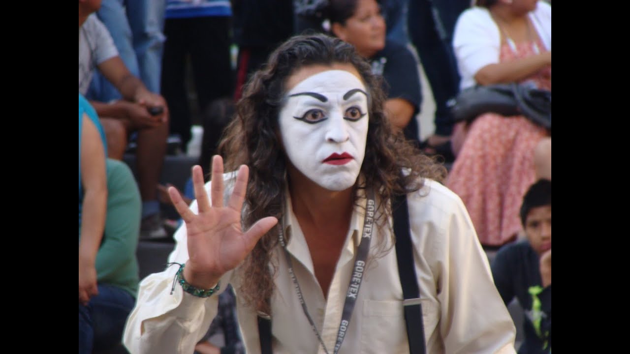 Mimo Moy en Plaza Rio Tijuana ( De Noche ) HD