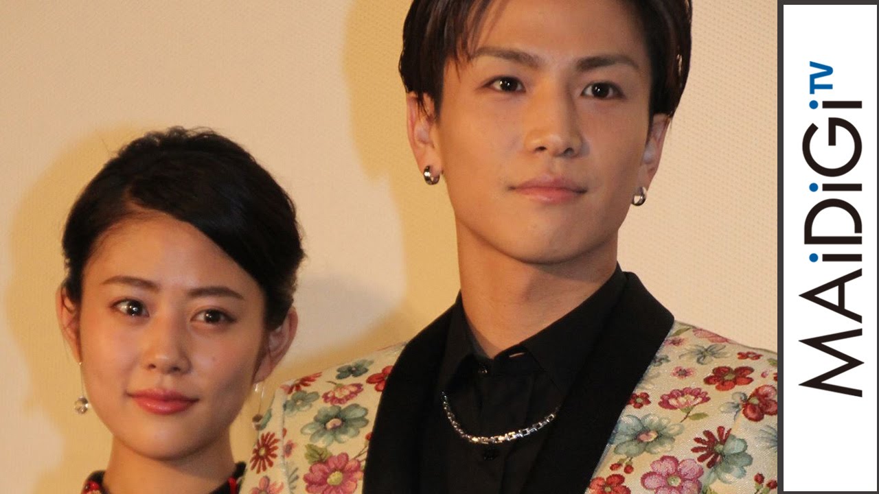 三代目JSB岩田剛典、サプライズで高畑充希を泣かす！観客から歓声も　映画「植物図鑑　運命の恋、ひろいました」初日舞台あいさつ2