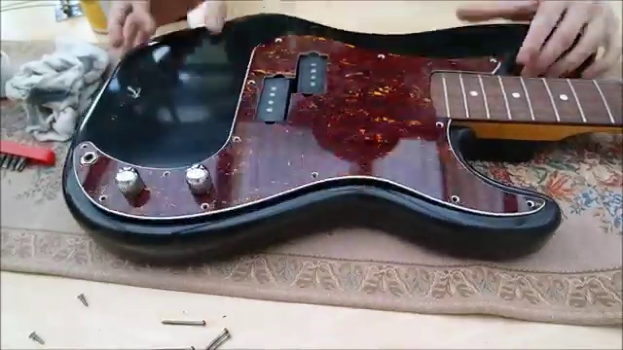 Painting a guitar black (+ painting technique) - precision bass