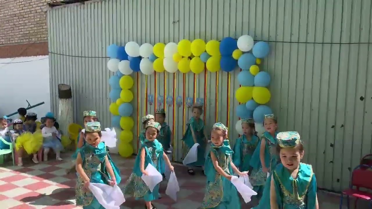 Дар-Сана балабақшасы. 1мамыр ертеңгілік