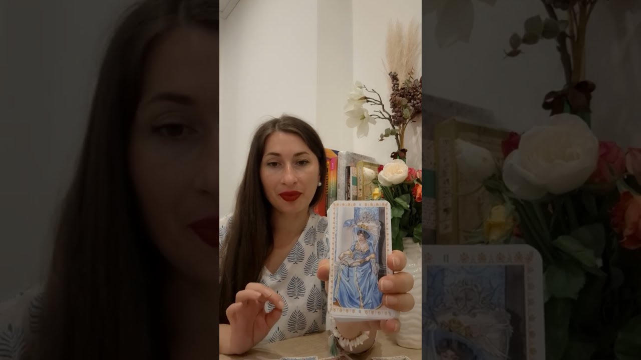 ТАЙНАЯ ПОКЛОННИЦА. КТО ОНА? ТАРО ДЛЯ МУЖЧИН