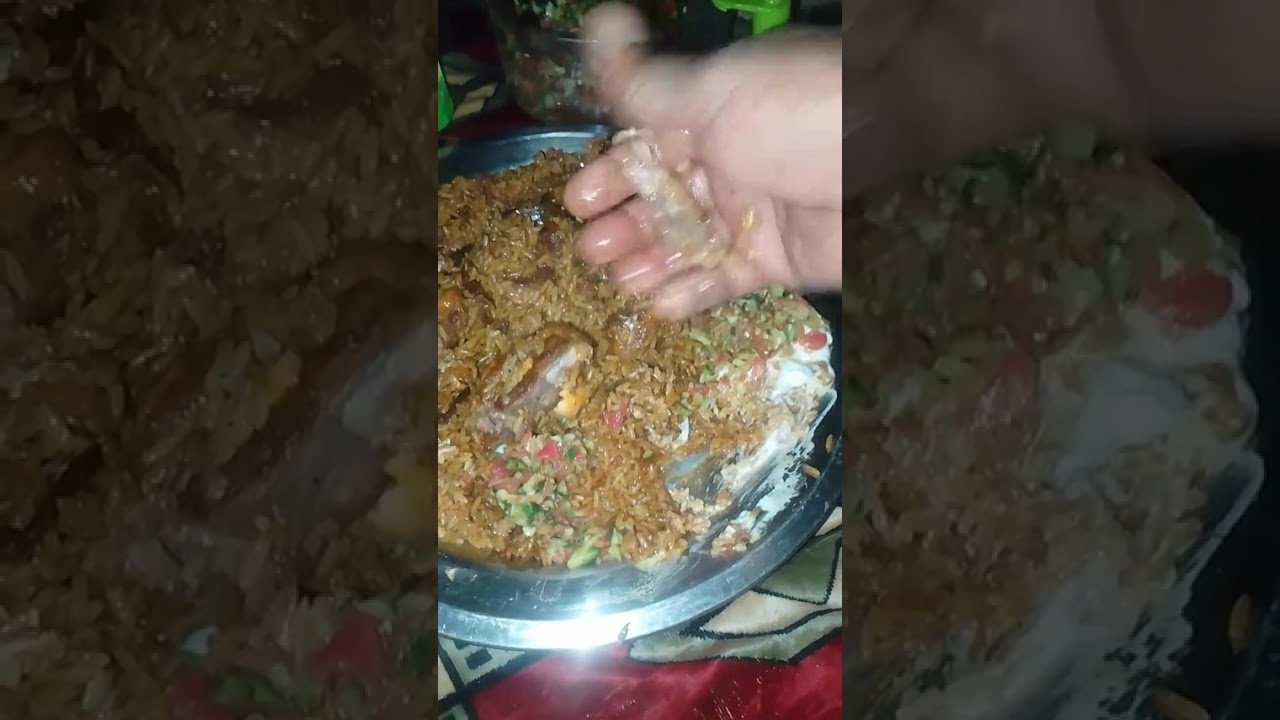 سعودي سائق شاحنة يطبخ في السيارة ويوثق يوميات
