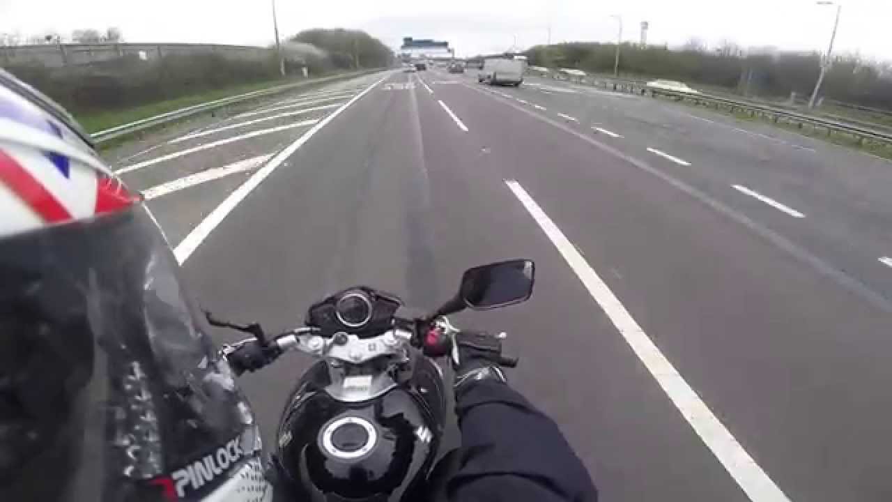 Suzuki GW250 Inazuma UK motorway ride