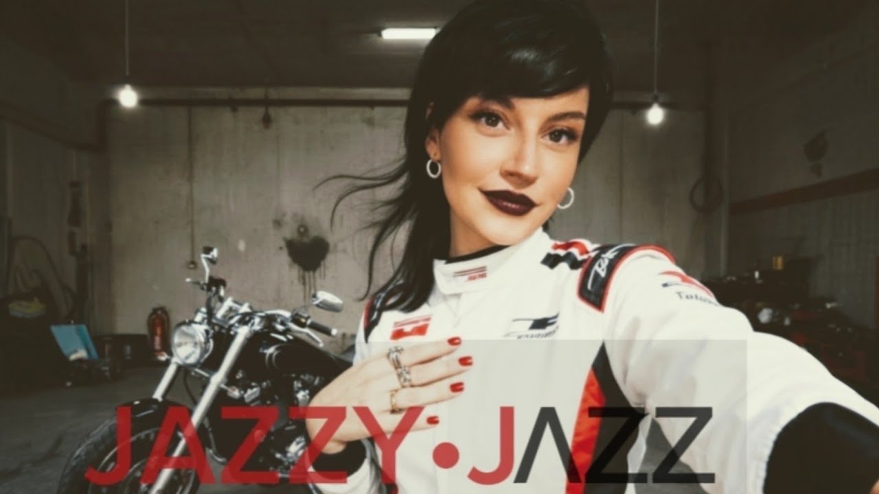 JAZZY•JΛΖΖΥ -  Intro