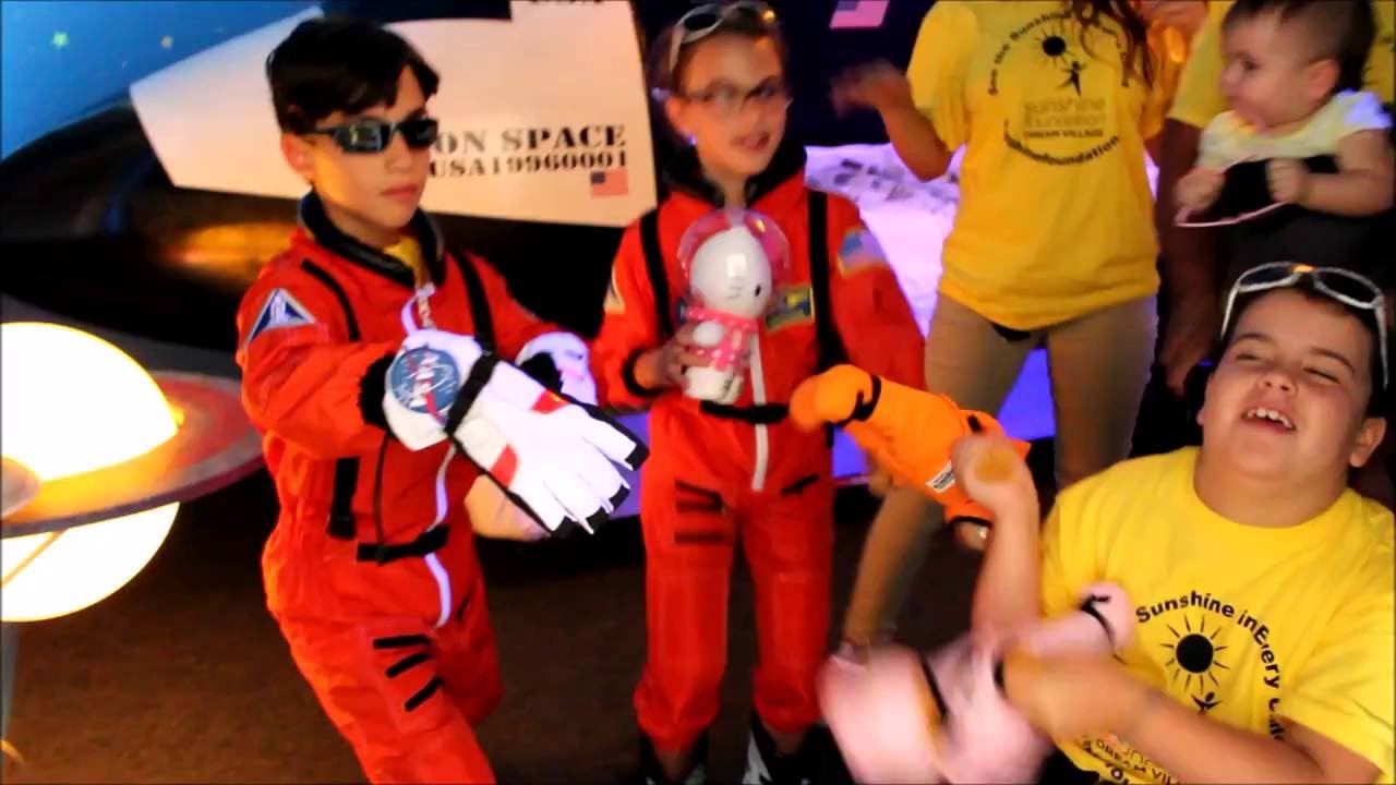 Justin Timberlake Can't Stop the Feeling! Sunshine Foundation Dream Village #JTCBSRadio