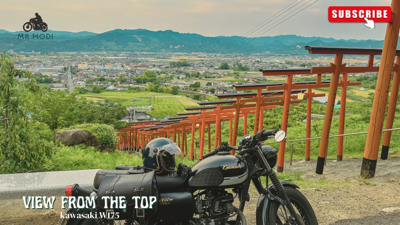 (KAWASAKI W175) (4K) View from the top (Ukiha inari shrine )