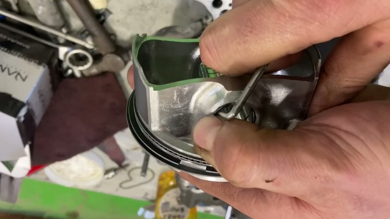 DRZ400 top end assembly