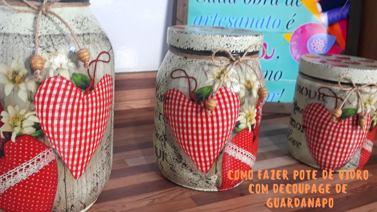 Как сделать стеклянную банку с декупажами салфетки
