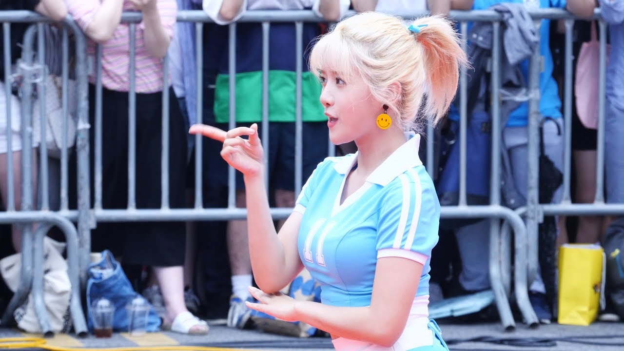 170701 우주소녀 WJSN 엑시 직캠 EXY FanCam _ 해피 HAPPY _ 신촌 게릴라 공연