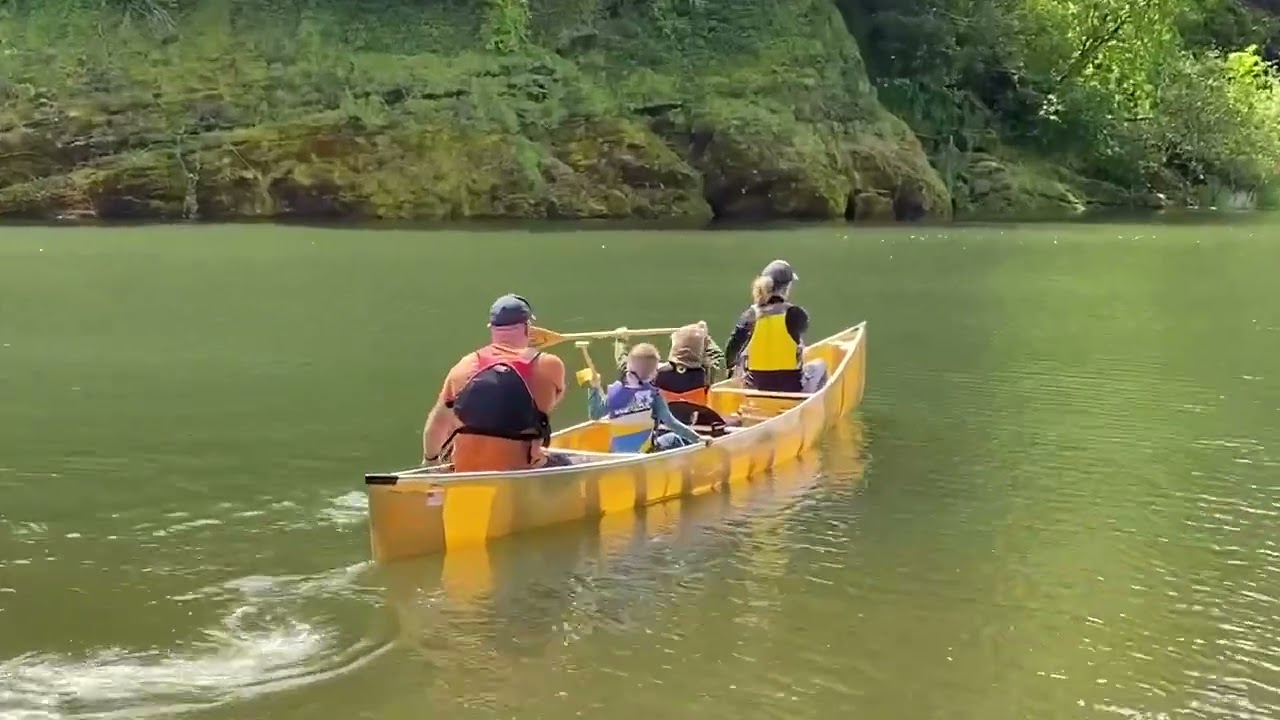 Wenonah Seneca Canoe Family of Four Rooster Rock State Park Oregon