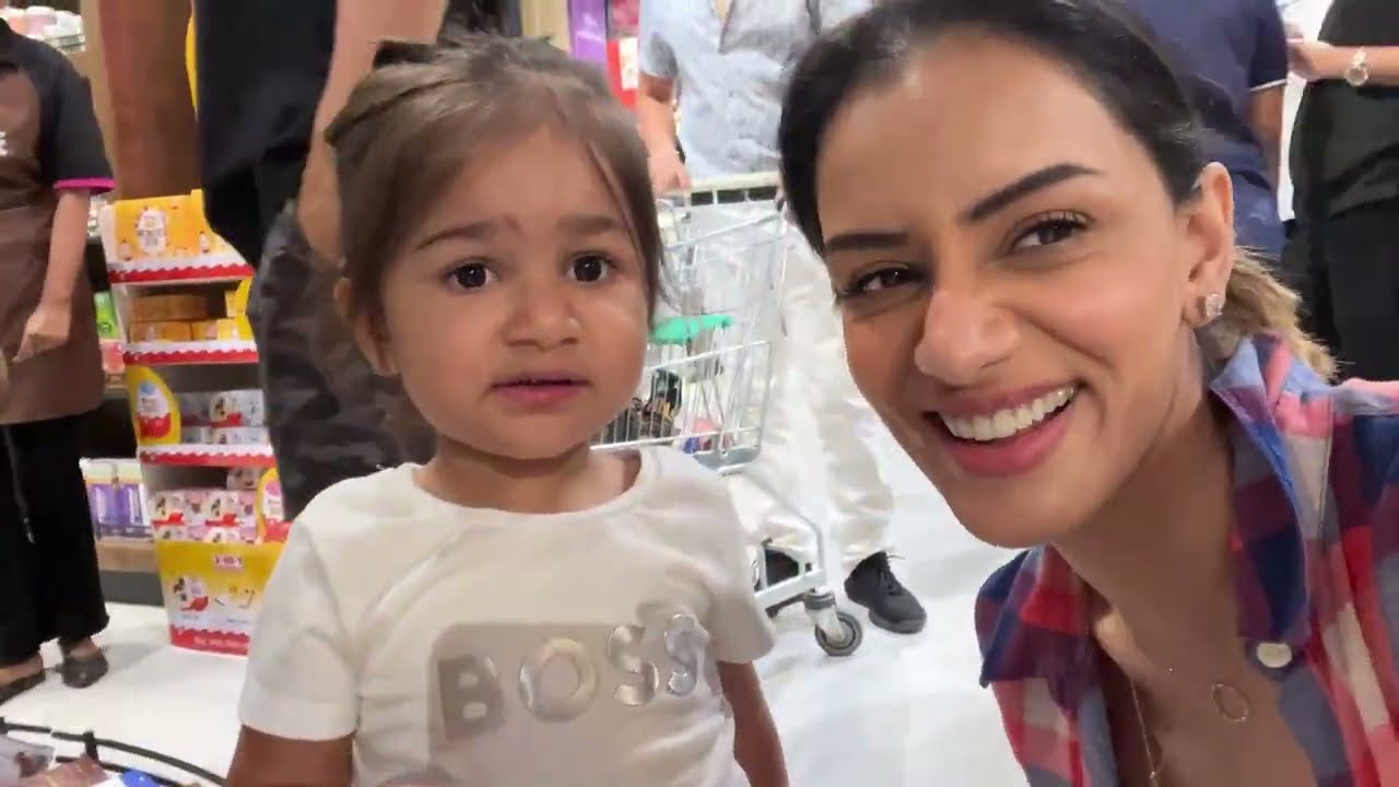 Anayka's first trip to the supermarket | Mr and Mrs GG