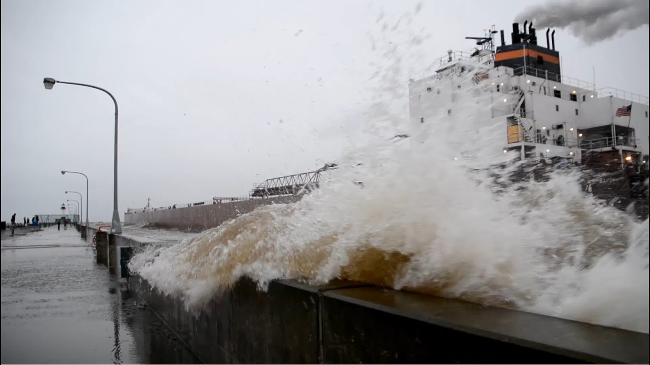 JAMES R BARKER A Sea of Bedlam